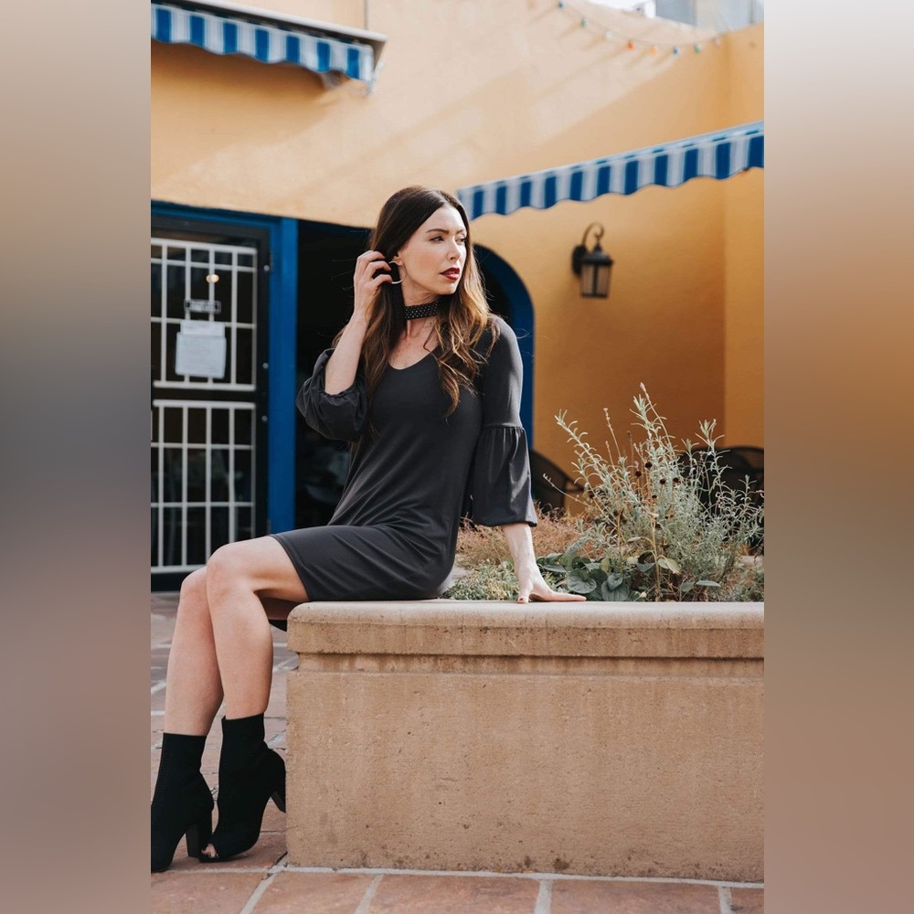 NWOT Velvet by Graham & Spencer little black sparkle dress 🖤